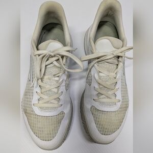 Skechers Viper Court Pro Women’s Relaxed fit- Pickleball  Size 9